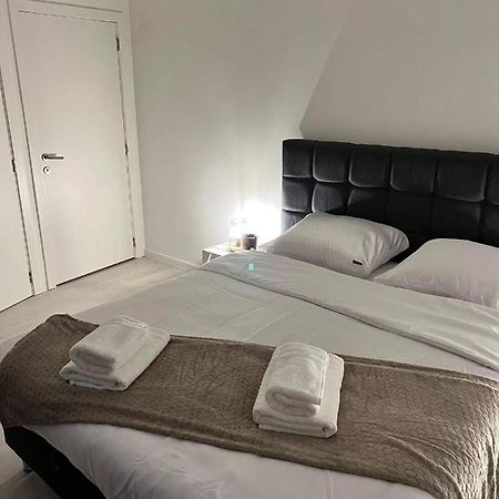 Ruime Luxe Kamer In Centrum Brugge Met Badkamer! Екстериор снимка