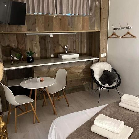Ruime Luxe Kamer In Centrum Brugge Met Badkamer! Екстериор снимка